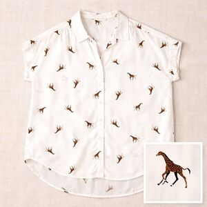 Animal Print Giraffe Rayon Button Down Short Sleeve Top (Medium) Lightweight